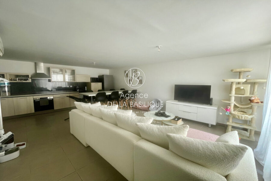 Maison à vendre à Saint-maximin-la-sainte-baume