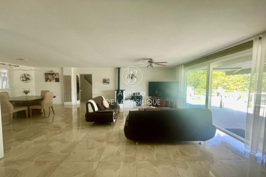 Maison à vendre à Saint-maximin-la-sainte-baume
