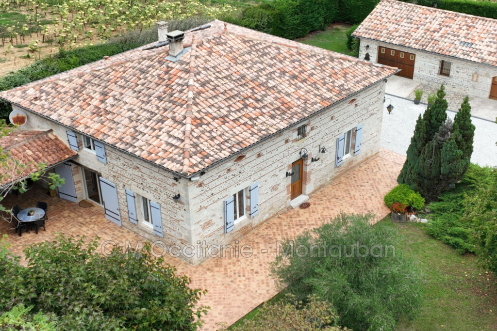 vente maison 6 Pièce(s) – 6 pièces – 4 chambres – 201.00 m²