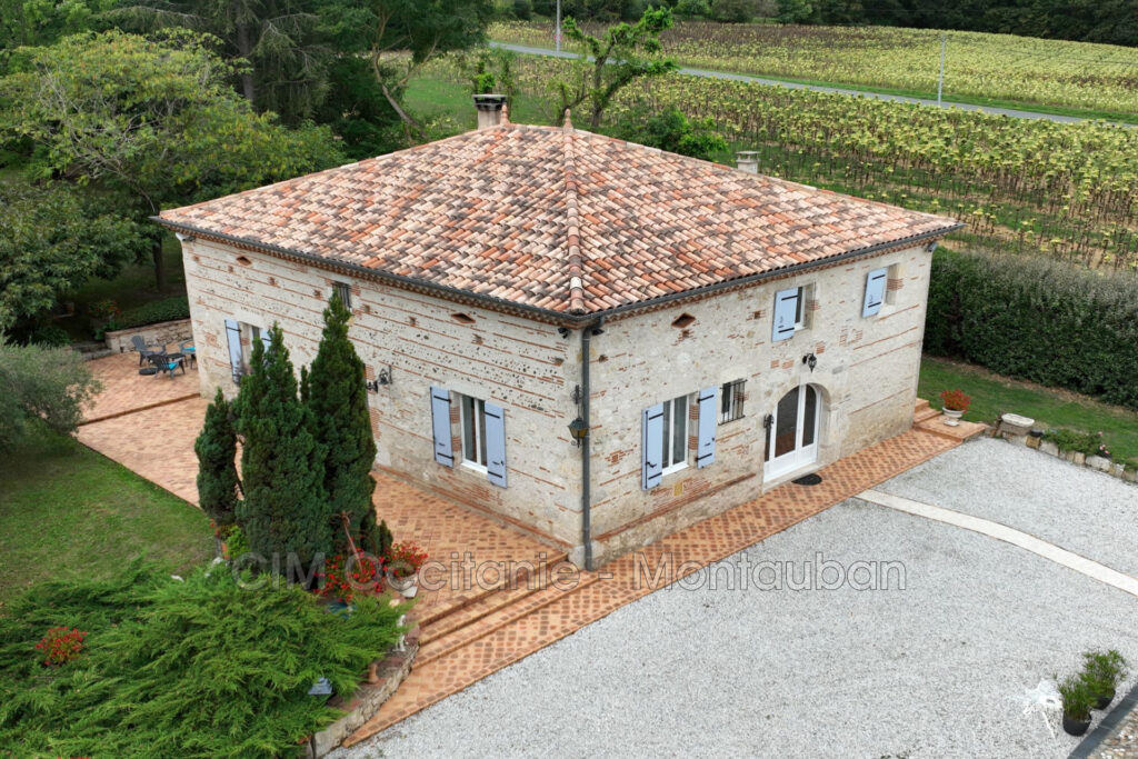 vente maison 6 Pièce(s) – 6 pièces – 4 chambres – 201.00 m²