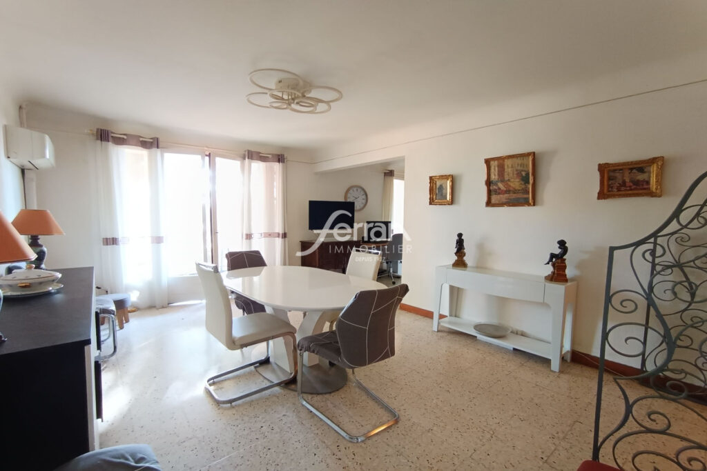 A vendre Appartement type 3 de 76m²+ cave à Draguignan – 4 pièces – 2 chambres – 76.70 m²