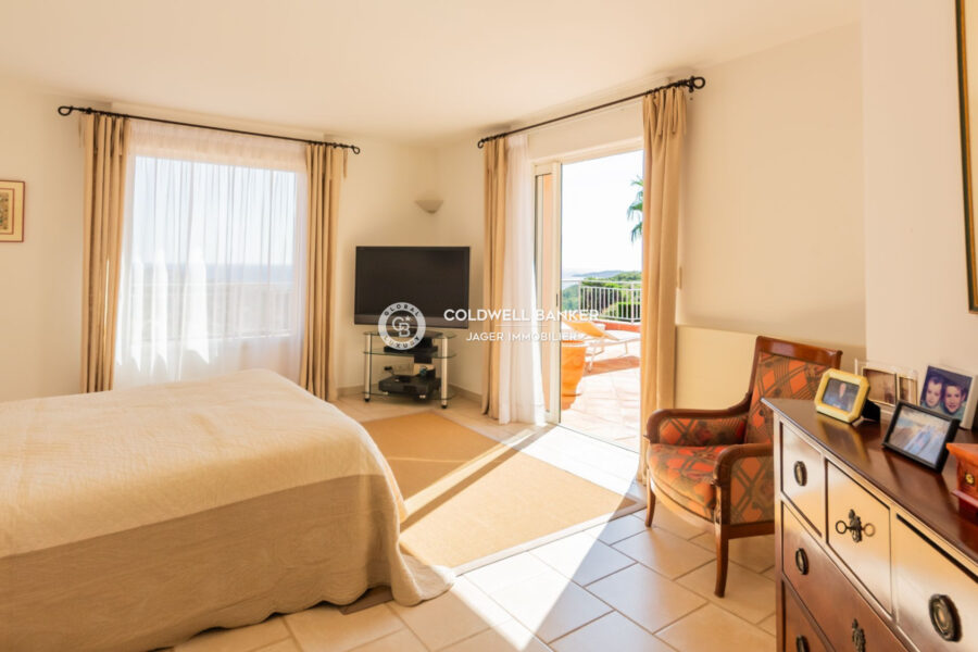 Maison à vendre à Sainte-maxime