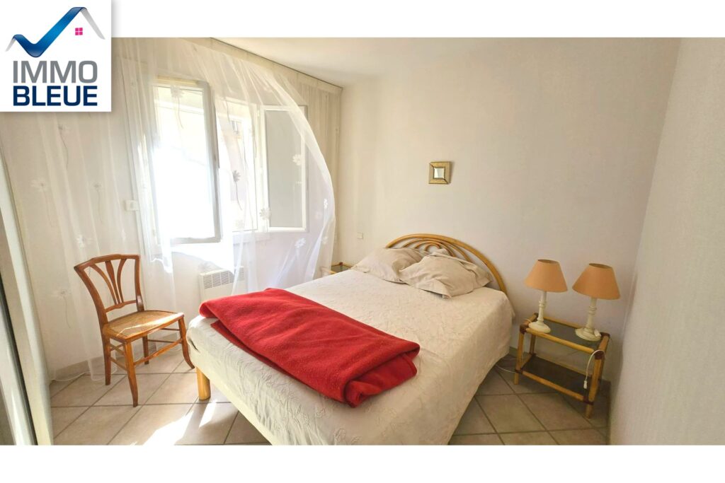 vente maison – NR pièces – 2 chambres – 93.00 m²