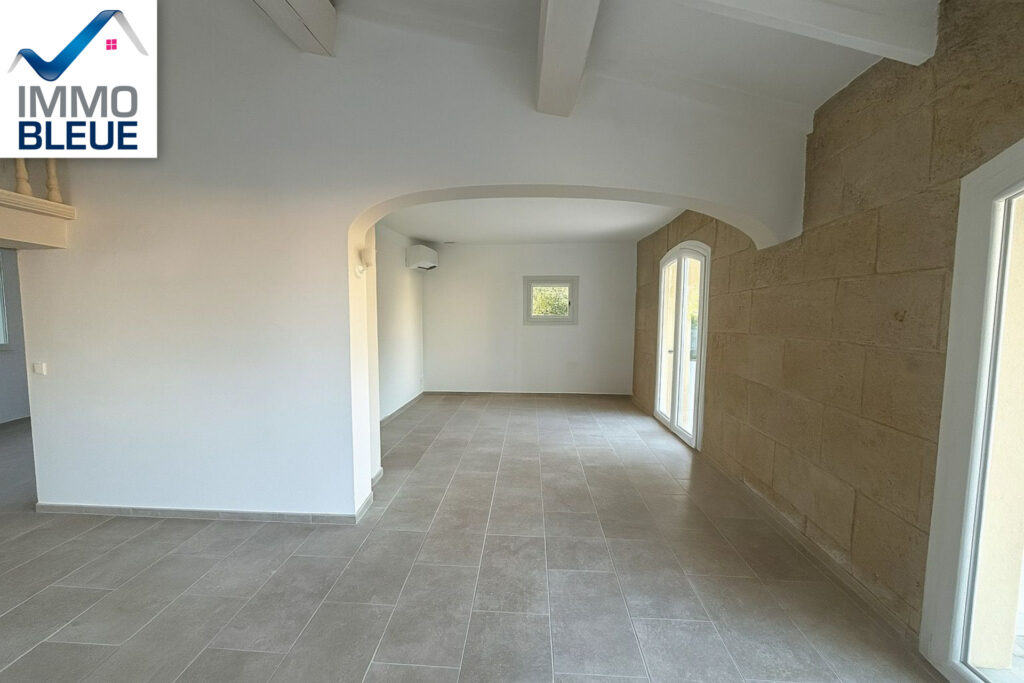 vente maison 6 Pièce(s) – 6 pièces – 5 chambres – 205.00 m²