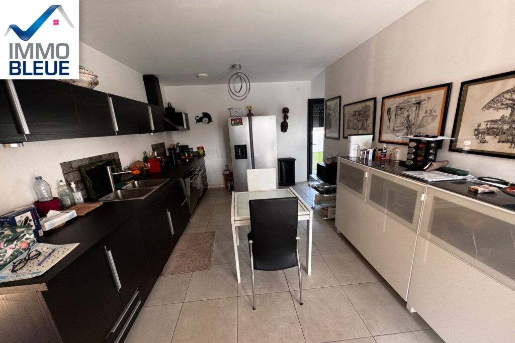 vente maison 5 Pièce(s) – 5 pièces – 4 chambres – 143.00 m²