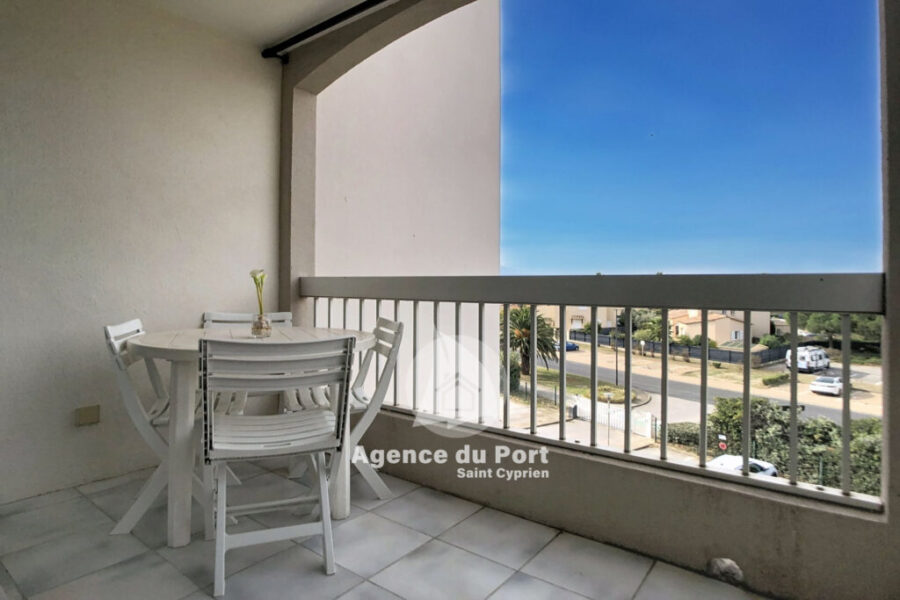 Appartement à vendre à Saint-cyprien-plage — Vue montagne — photo 2