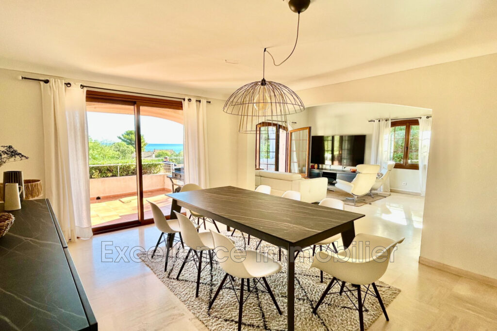 vente villa 6 Pièce(s) – 6 pièces – 4 chambres – 140.00 m²