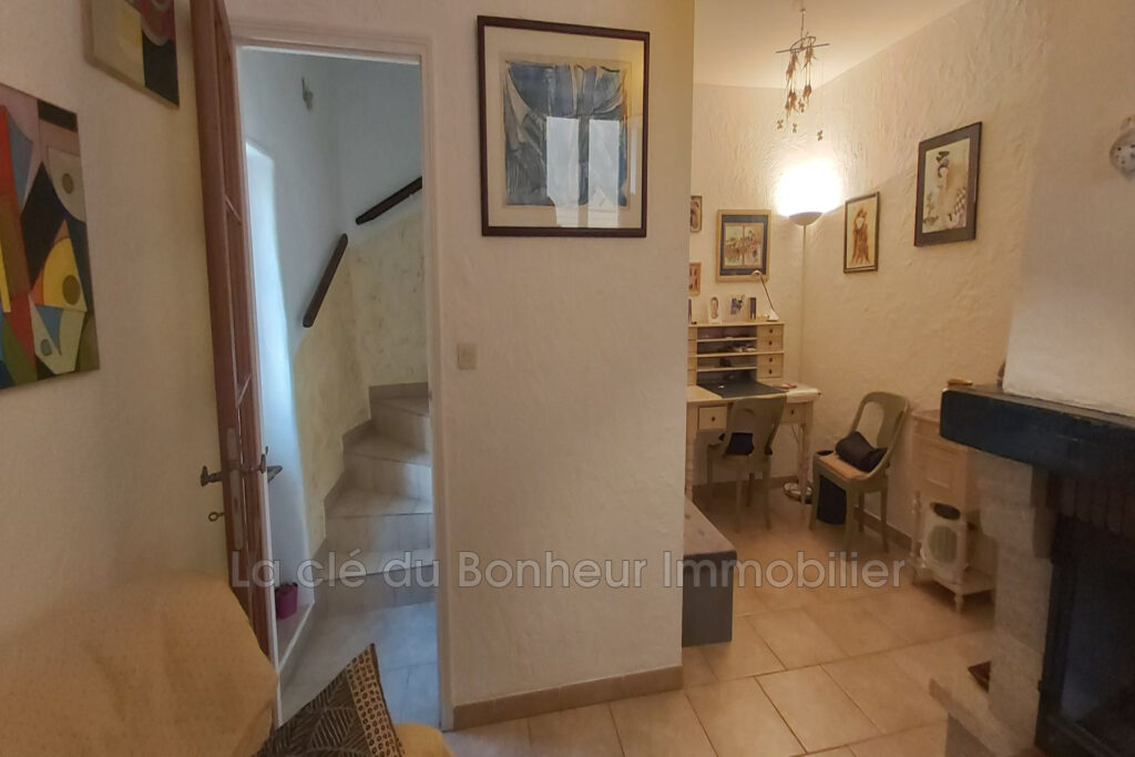 vente maison de village 4 Pièce(s) – 4 pièces – 2 chambres – 74.00 m²