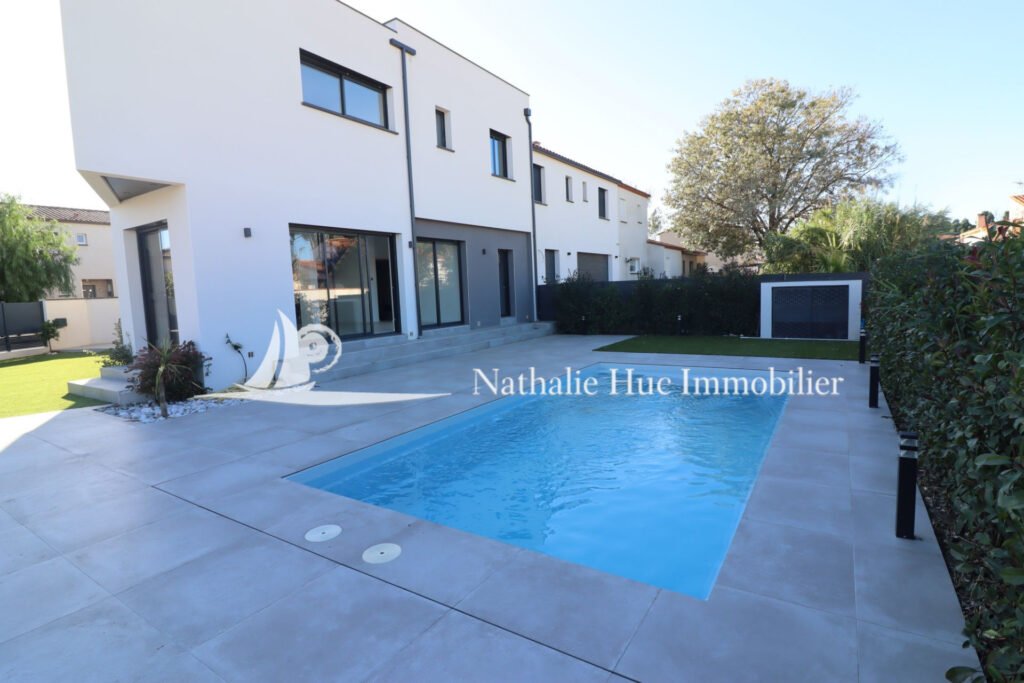 vente maison contemporaine 5 Pièce(s) – 5 pièces – 4 chambres – 111.00 m²