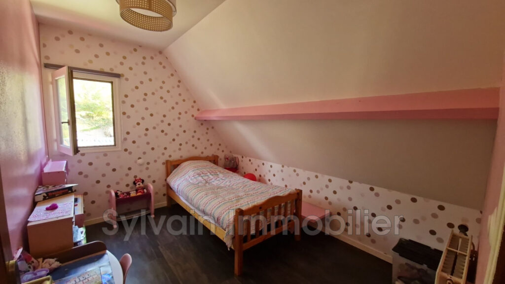 vente maison 7 Pièce(s) – 7 pièces – 4 chambres – 180.00 m²