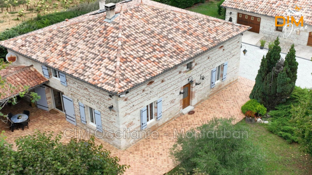 vente maison 6 Pièce(s) – 6 pièces – 4 chambres – 201.00 m²