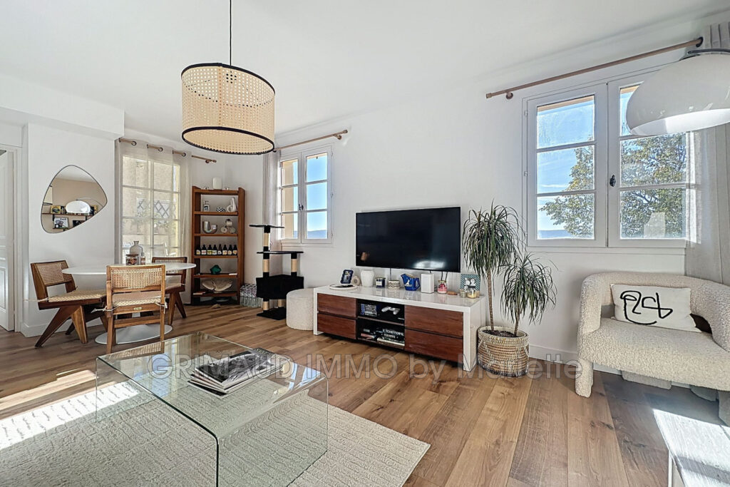 bel appartement avec 2 chambres, 2SDB, terrasse, vue degagée – 3 pièces – 2 chambres – 62.20 m²