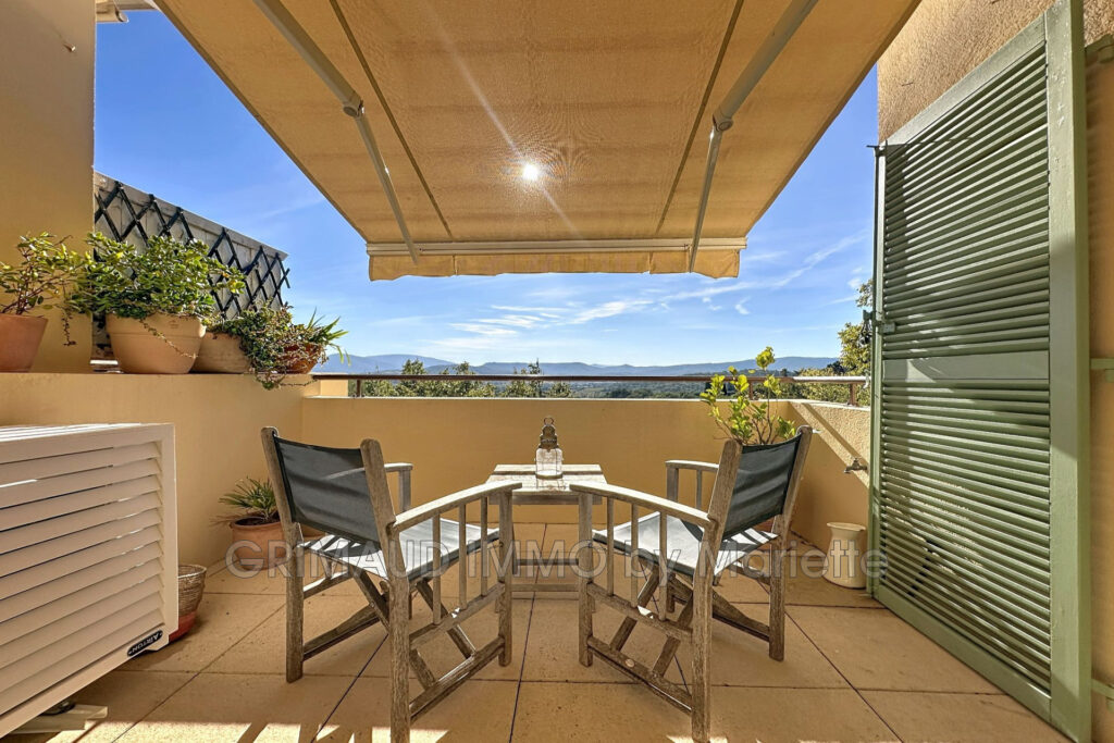 bel appartement avec 2 chambres, 2SDB, terrasse, vue degagée – 3 pièces – 2 chambres – 62.20 m²