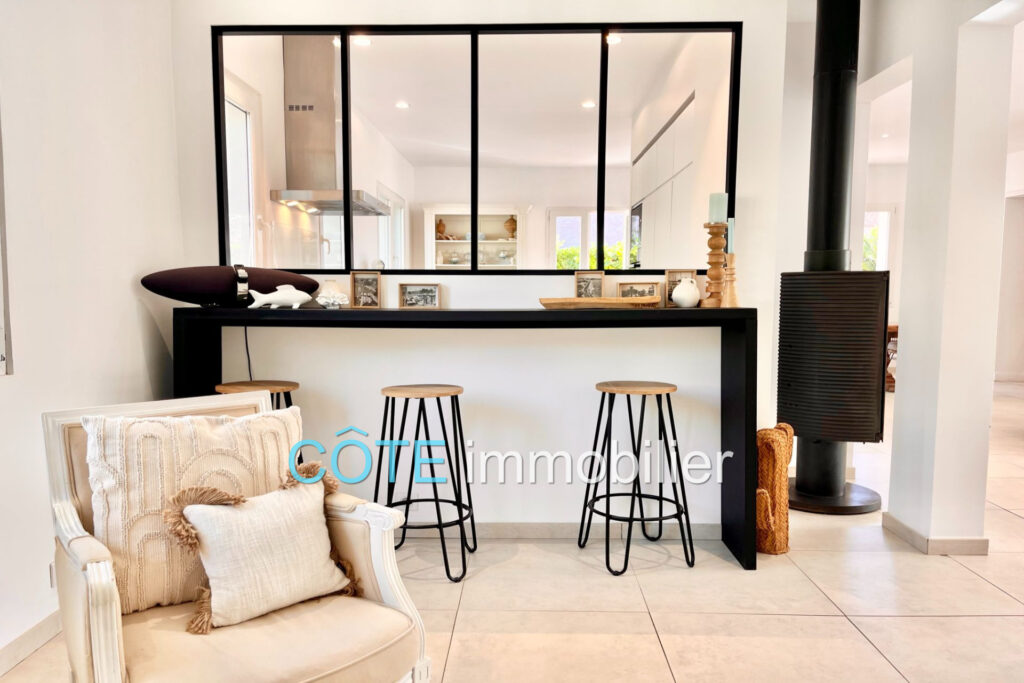 Exceptionnel! maison au calme proche mer.   – NR pièces – 3 chambres – 125.00 m²