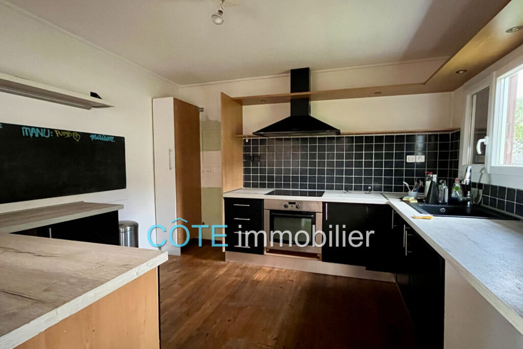 Collines Golfe juan, maison vue mer 100m² – 4 pièces – 2 chambres – 100.00 m²