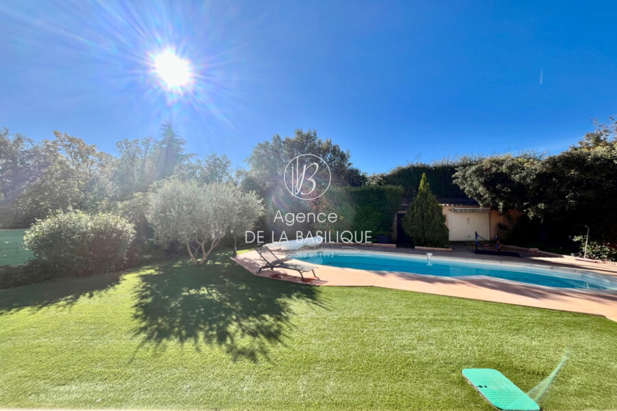 Maison à vendre à Saint-maximin-la-sainte-baume