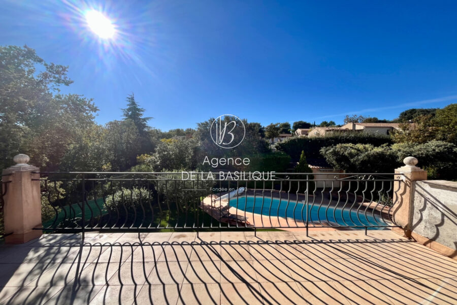 Maison à vendre à Saint-maximin-la-sainte-baume