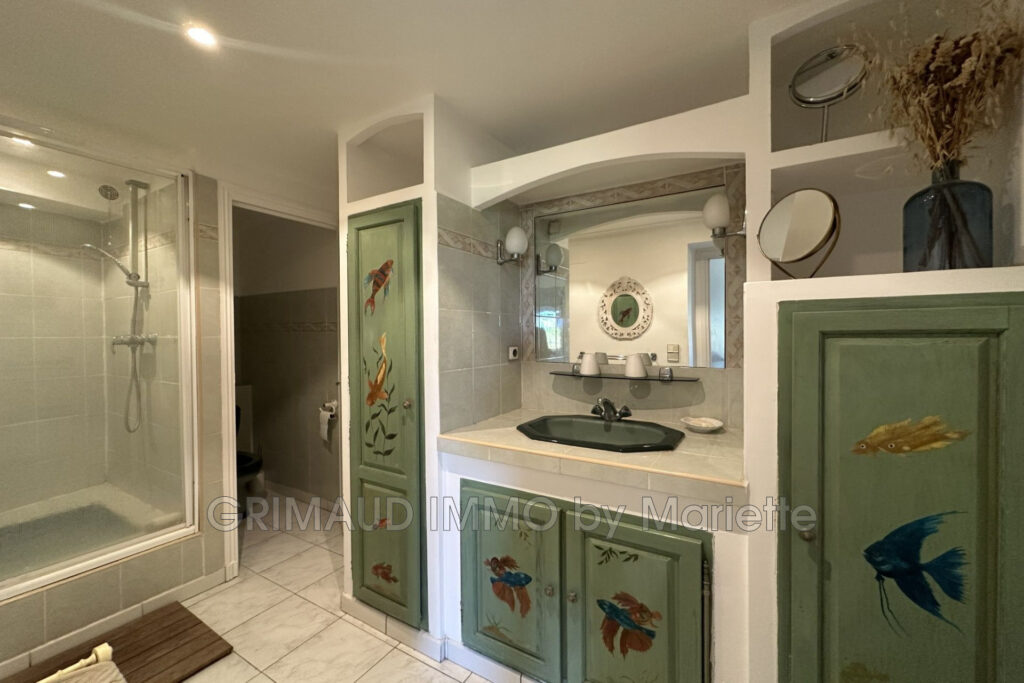 maison sur 500m² de terrain, avec beaucoup de charme, piscine  – 4 pièces – 2 chambres – 85.00 m²