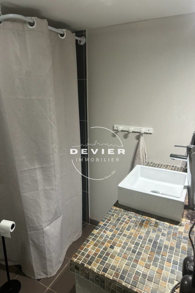 vente villa 6 Pièce(s) – 6 pièces – 5 chambres – 170.00 m²