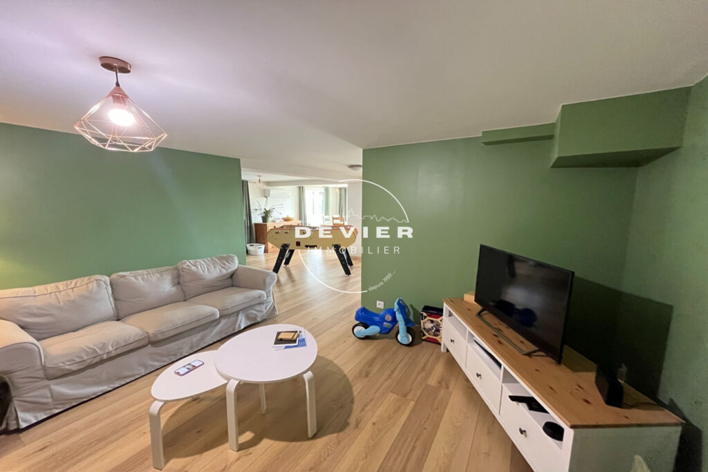 vente villa 6 Pièce(s) – 6 pièces – 5 chambres – 170.00 m²