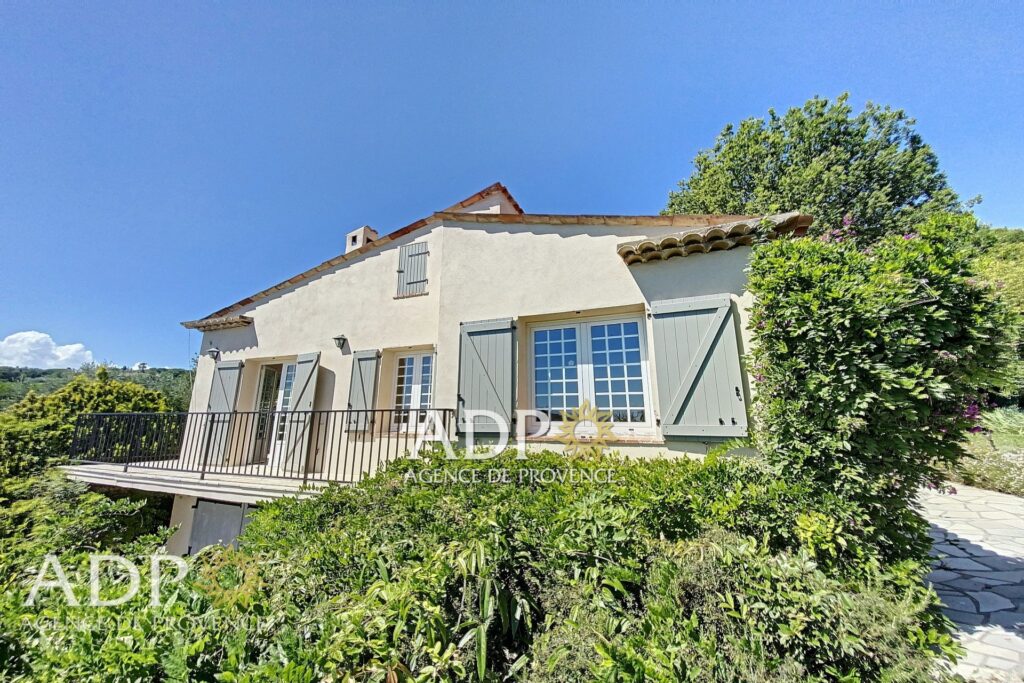 vente maison 7 Pièce(s) – 7 pièces – 5 chambres – 200.00 m²