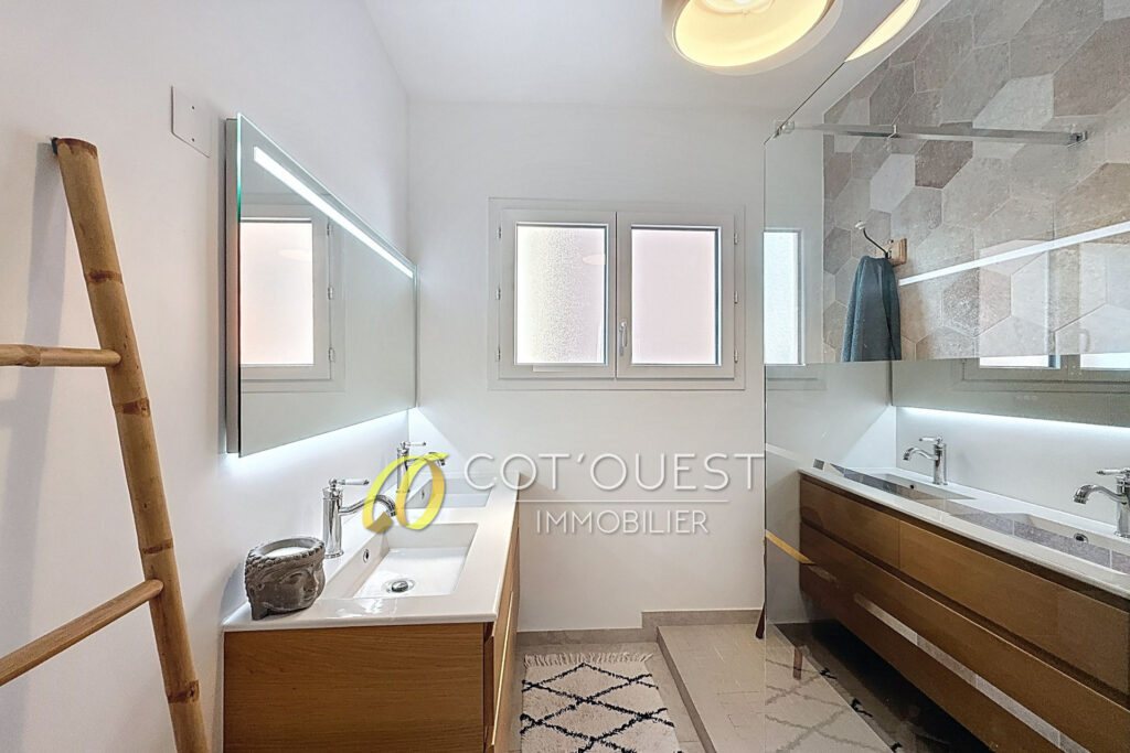 vente appartement 3 Pièce(s) – 3 pièces – 2 chambres – 65.00 m²