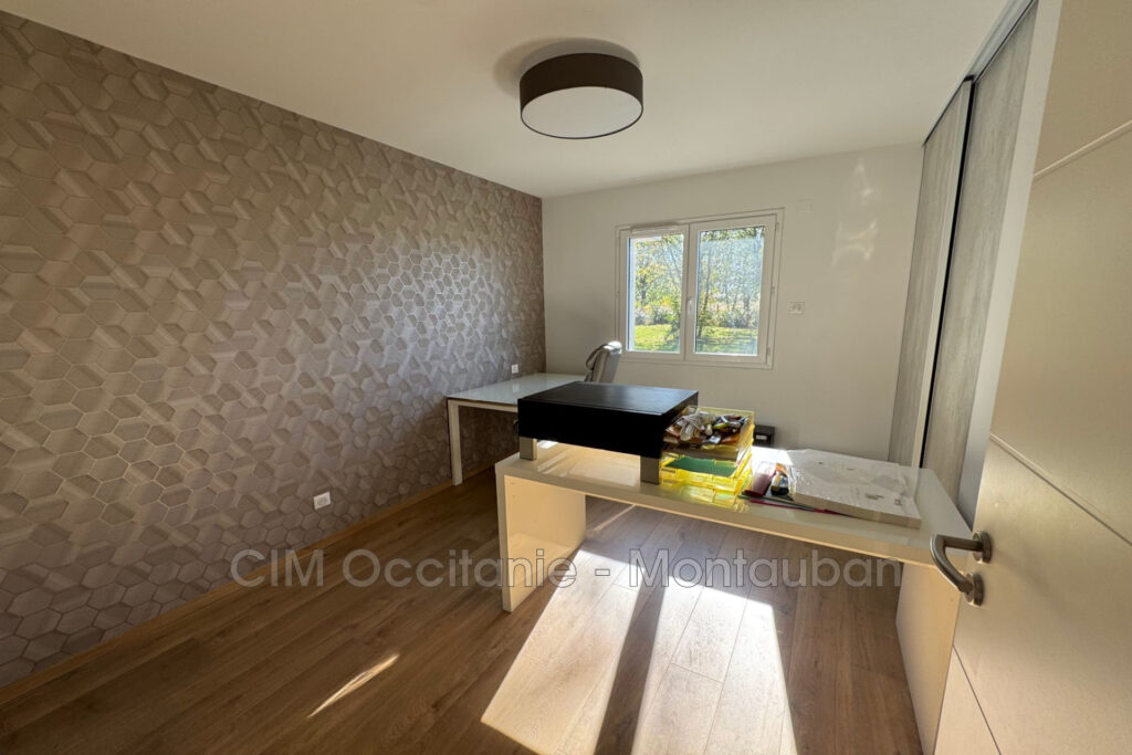 vente maison 5 Pièce(s) – 5 pièces – 4 chambres – 128.00 m²