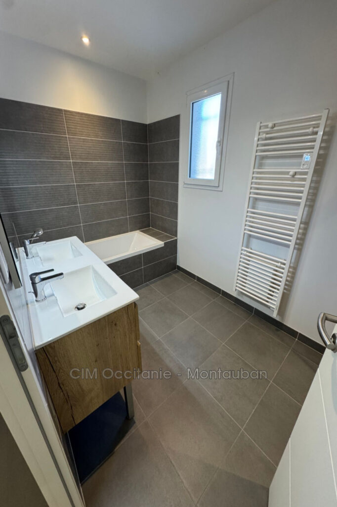 vente maison 5 Pièce(s) – 5 pièces – 4 chambres – 128.00 m²