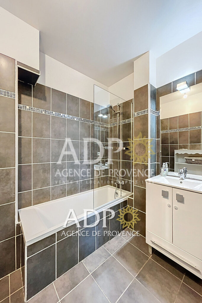 location appartement 3 Pièce(s) – 3 pièces – 1 chambre – 56.00 m²