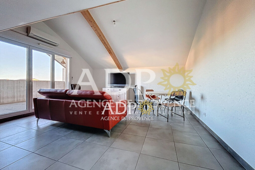 location appartement 3 Pièce(s) – 3 pièces – 1 chambre – 56.00 m²