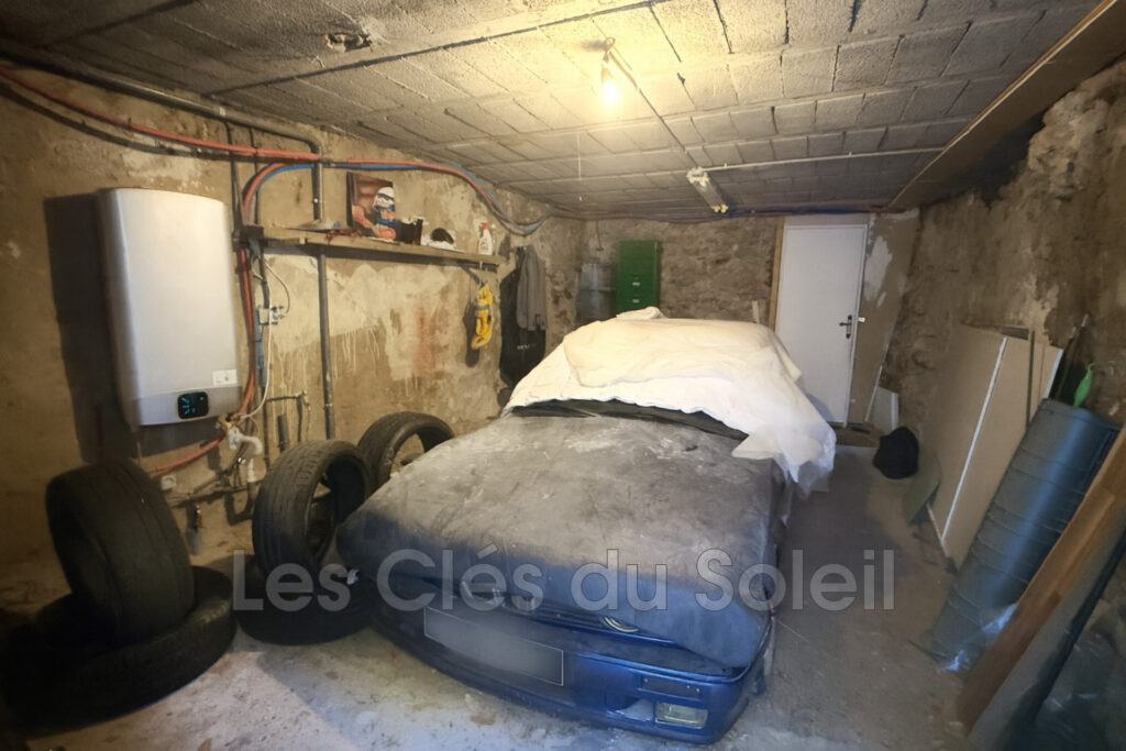 Située au c½ur de Brignoles, cette maison de village pleine de – 2 pièces – 1 chambre – 50.00 m²