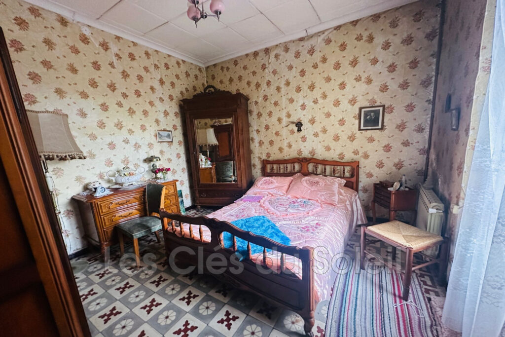 Maison de plain-pied, toulon les Ameniers- la Serinette sur gr – 4 pièces – NR chambres – 94.40 m²