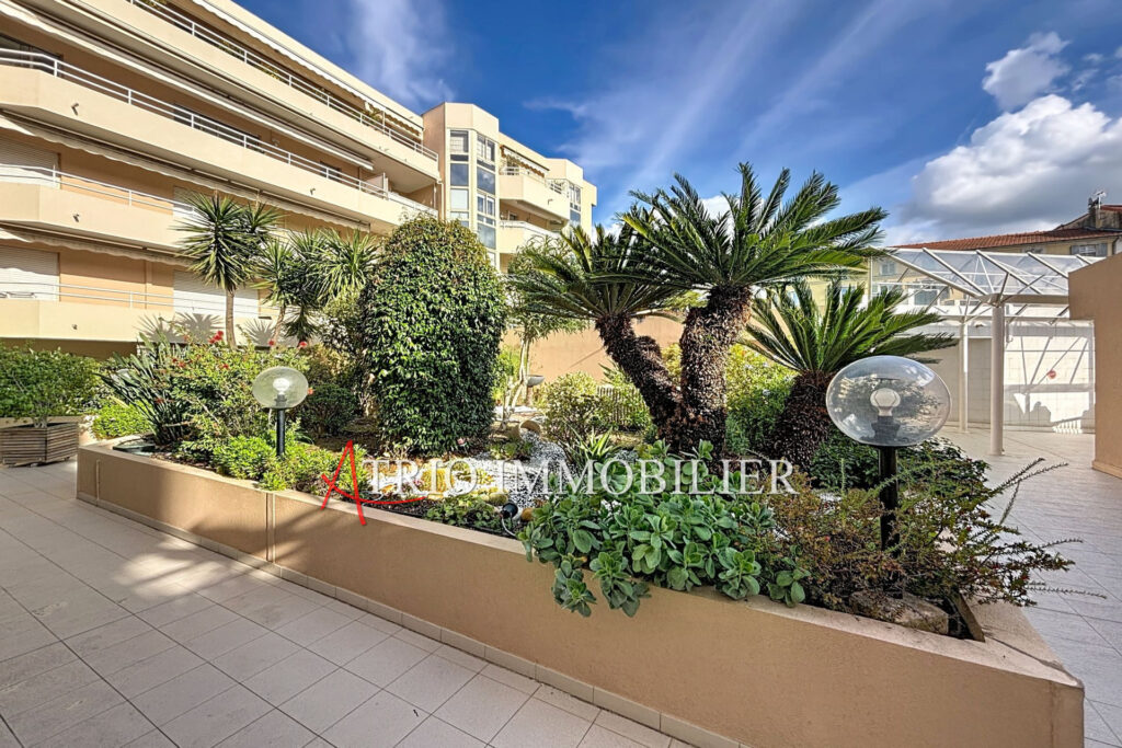 En EXCLUSIVITÉ superbe 3pièces de 75 m² au c½ur du quartier du – 3 pièces – 2 chambres – 75.00 m²