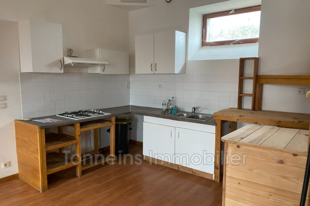 APPARTEMENT – CENTRE VILLE – 3 pièces – 2 chambres – 79.34 m²