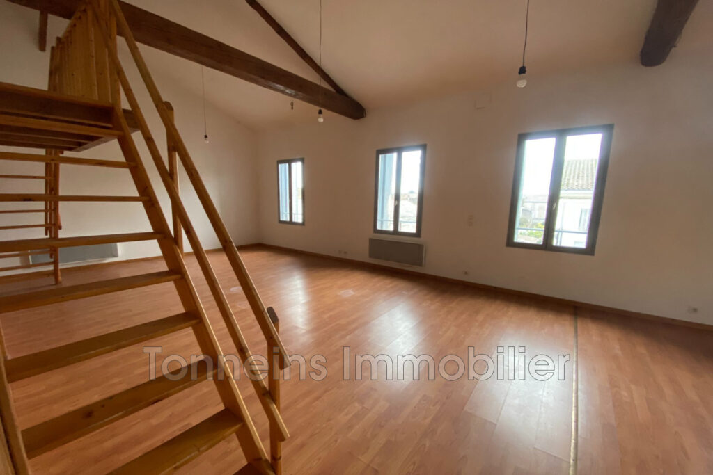 APPARTEMENT – CENTRE VILLE – 3 pièces – 2 chambres – 79.34 m²