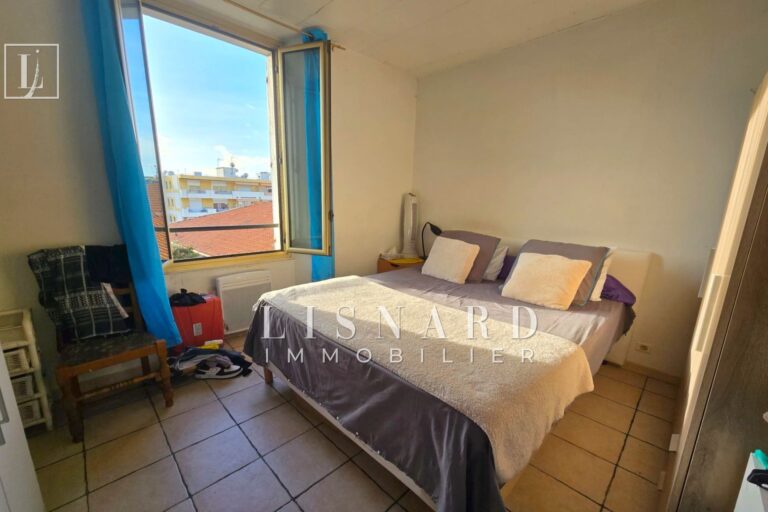 vente idéal investisseur 10 Pièce(s) – 10 pièces – 8 chambres – 220.00 m²