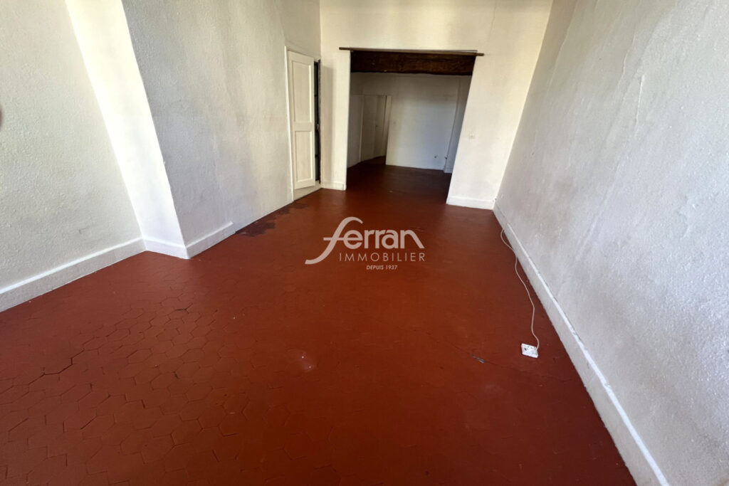 Draguignan, à vendre studio de 40 m2. – 1 pièce – NR chambres – 40.00 m²