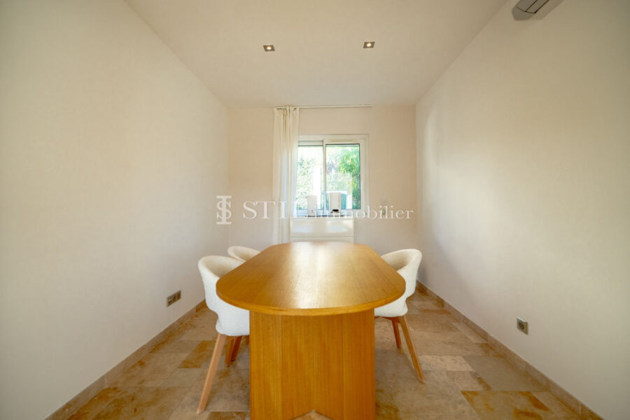 Maison à vendre à Sainte-maxime
