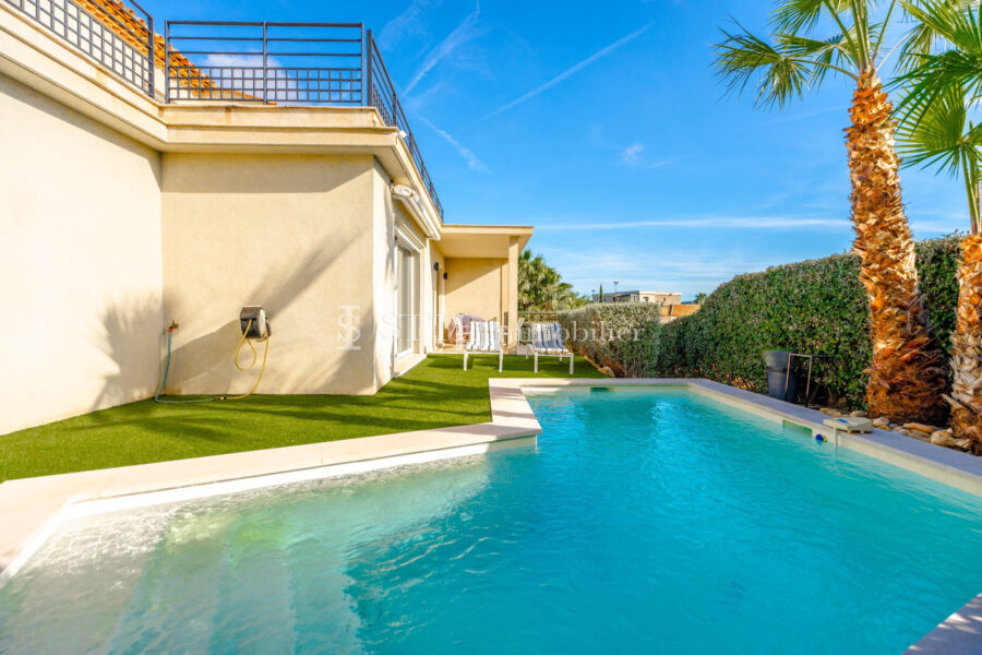 Maison à vendre à Sainte-maxime