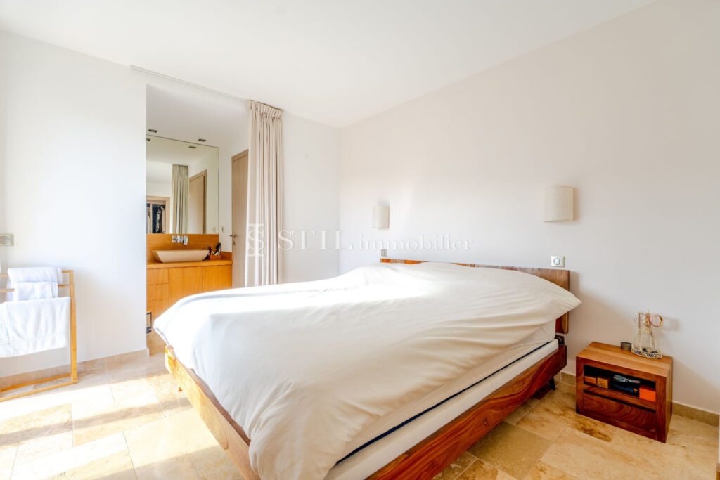 vente villa 4 Pièce(s) – 4 pièces – 3 chambres – 166.00 m²