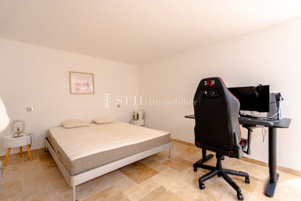 vente villa 4 Pièce(s) – 4 pièces – 3 chambres – 166.00 m²