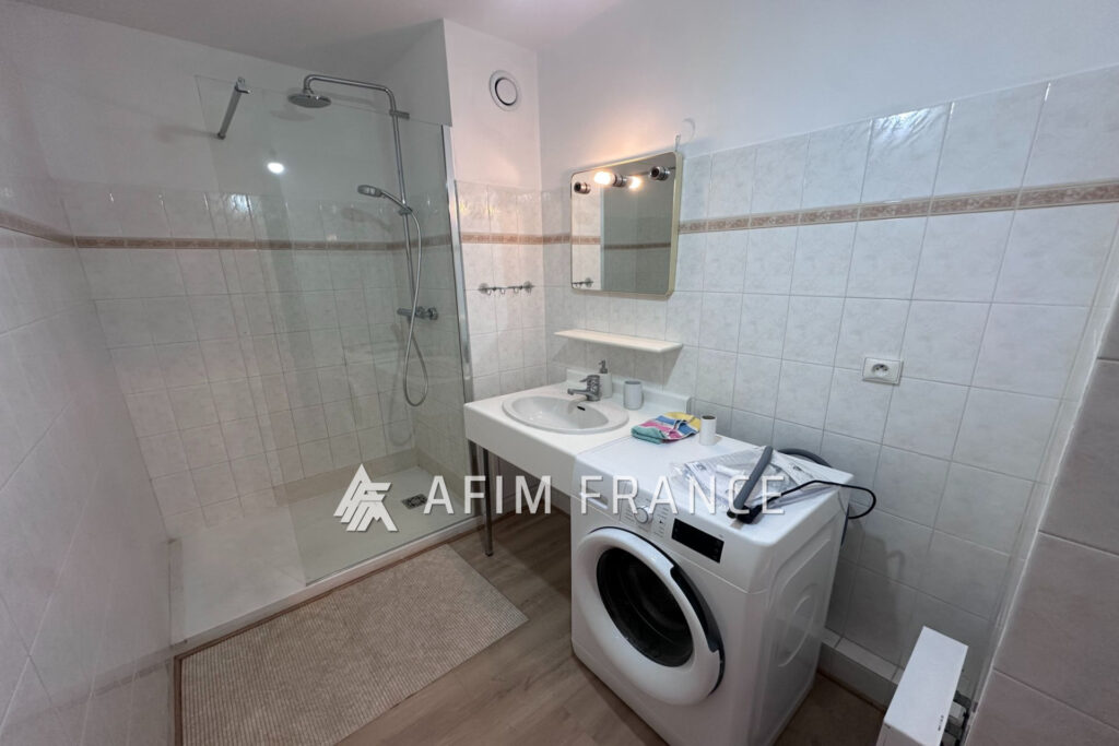 Beausoleil, quartier Guynemer. Joli 3 pièces meublé dans une r – 3 pièces – 2 chambres – 58.50 m²