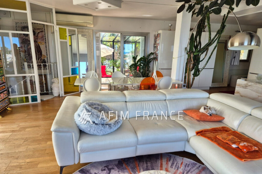 vente maison – NR pièces – 3 chambres – 150.00 m²
