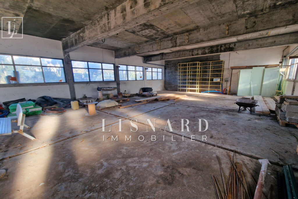 vente villa 5 Pièce(s) – 5 pièces – NR chambres – 243.00 m²