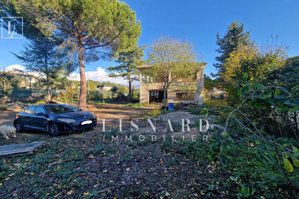 vente villa 5 Pièce(s) – 5 pièces – NR chambres – 243.00 m²