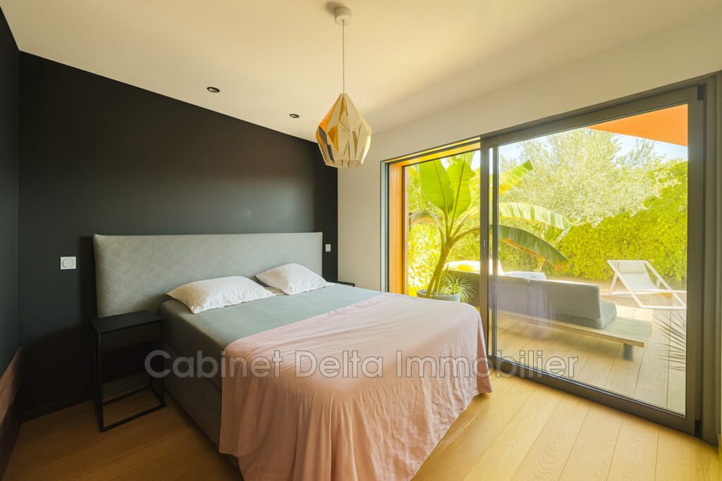 CENTRE VILLE  – 4 pièces – 3 chambres – 85.00 m²