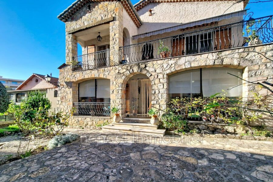 Maison à vendre à Antibes
