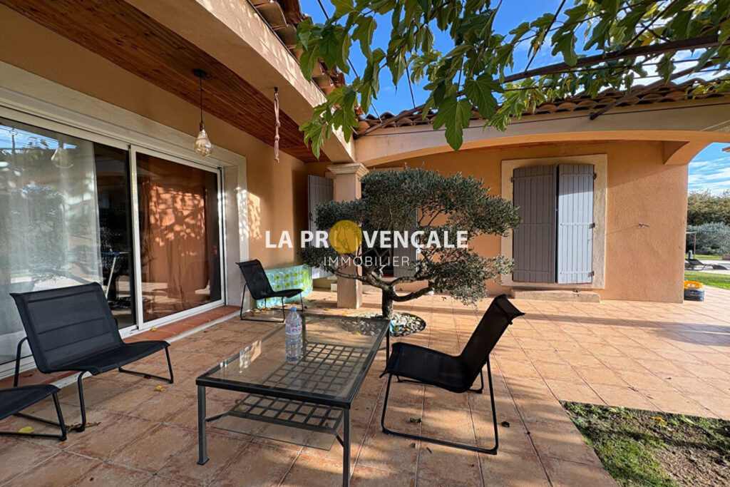 vente maison 6 Pièce(s) – 6 pièces – 4 chambres – 171.47 m²