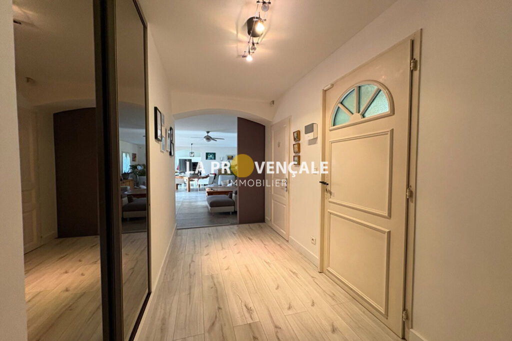vente maison 6 Pièce(s) – 6 pièces – 4 chambres – 171.47 m²