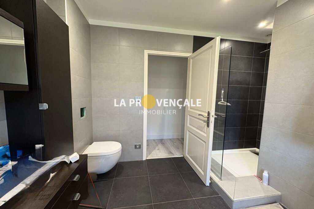 vente maison 6 Pièce(s) – 6 pièces – 4 chambres – 171.47 m²